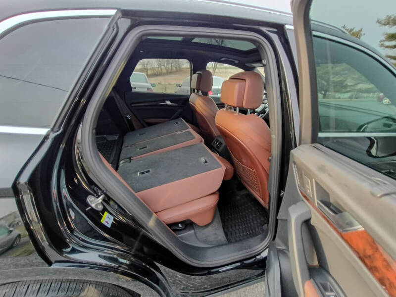 2020 Audi Q5 quattro Premium Plus 45 TFSI