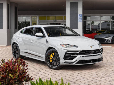 2022 Lamborghini Urus