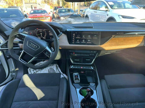 2023 Audi e-tron GT quattro Premium Plus