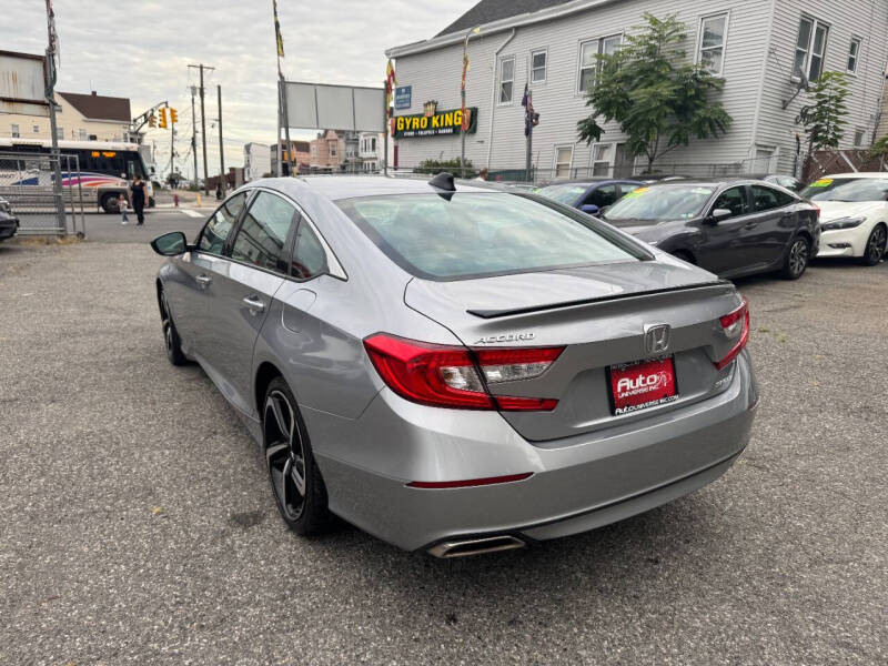 2021 Honda Accord Sport photo 4