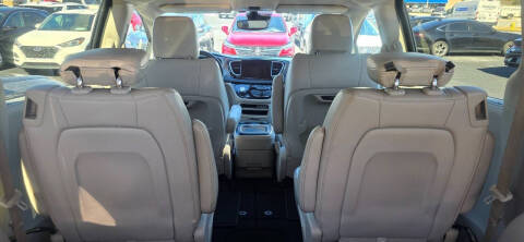 2021 Chrysler Pacifica Touring L