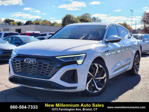 2024 Audi Q8 Sportback e-tron quattro Prestige S line