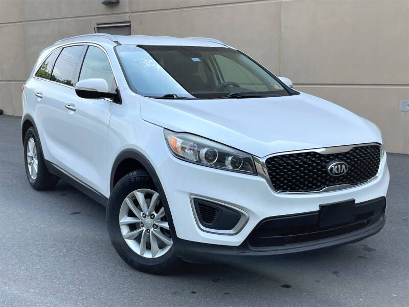2017 Kia Sorento for sale at Ultimate Motors in Port Monmouth NJ