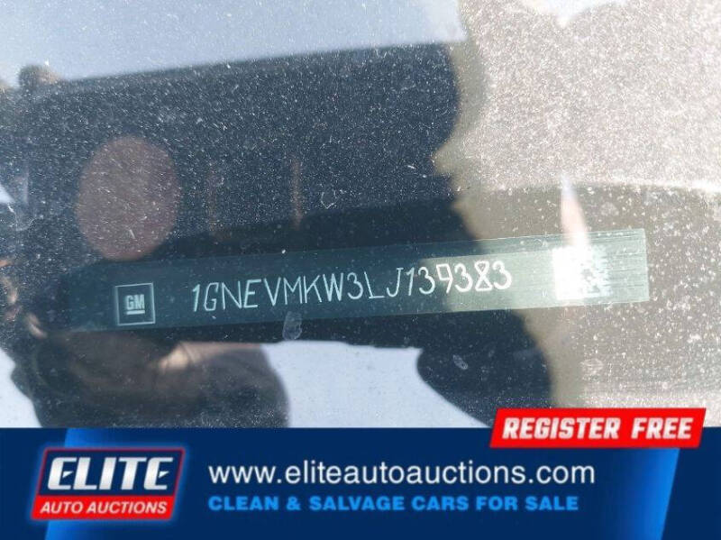 2020 Chevrolet Traverse LT Cloth