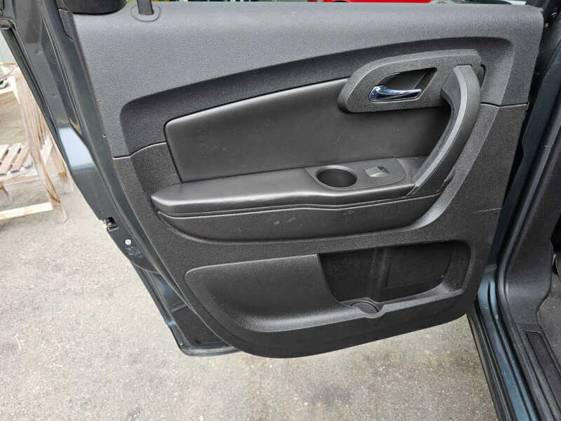 2010 Chevrolet Traverse LT