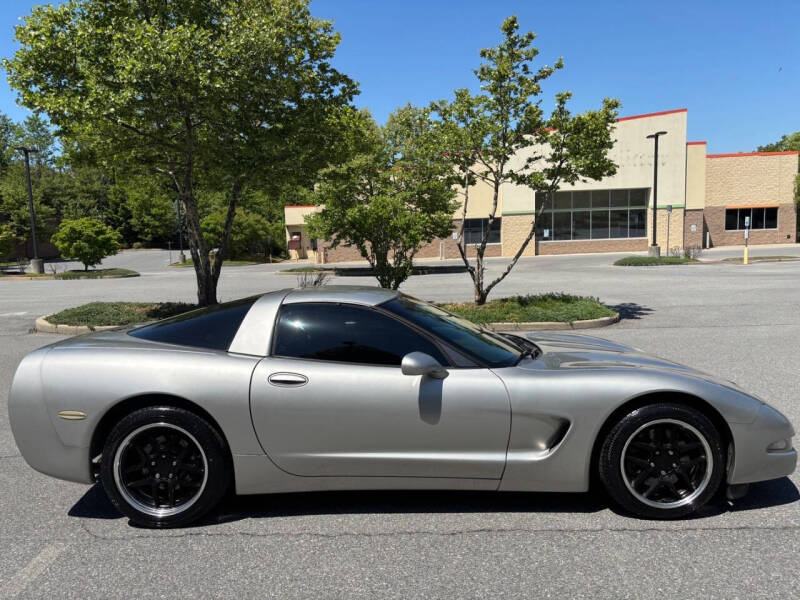 2004 Chevrolet Corvette