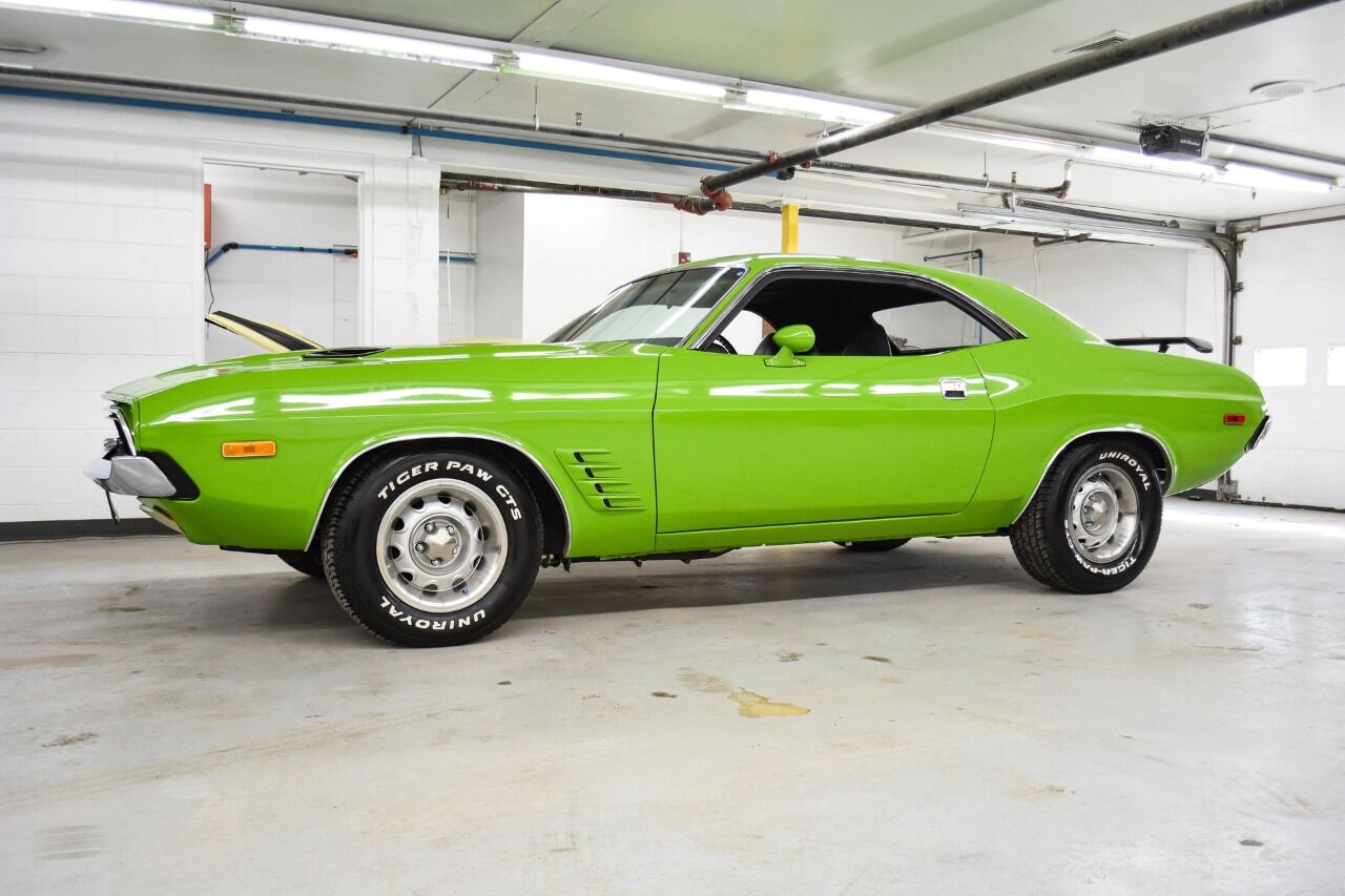1973 Dodge Challenger 2