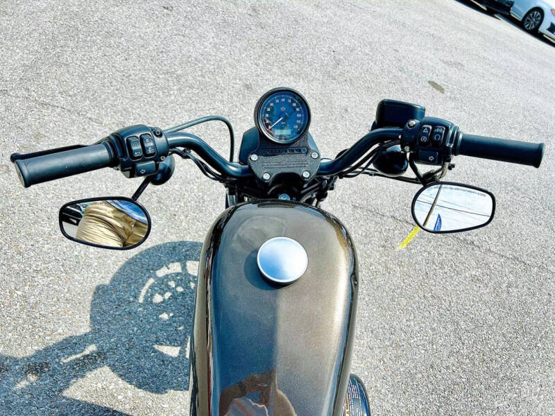 2020 Harley-Davidson XL883N Iron 883