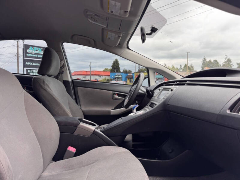 2012 Toyota Prius Three