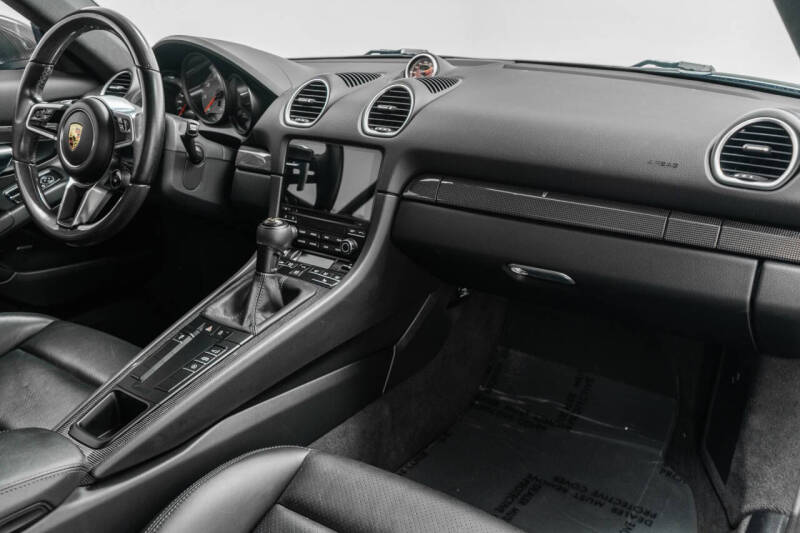 2019 Porsche 718 Cayman S