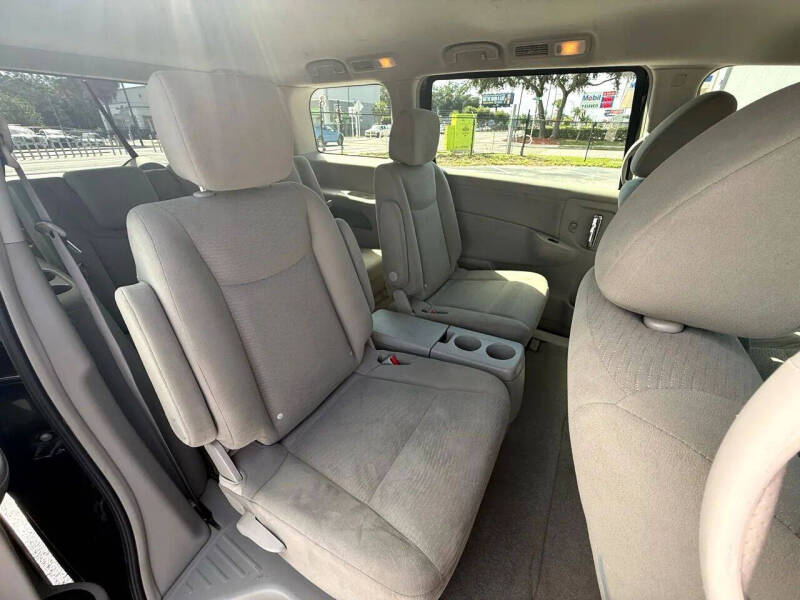2015 Nissan Quest