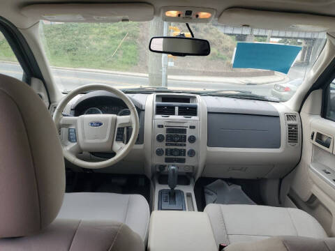 2011 Ford Escape XLT