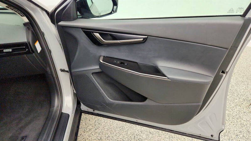 2025 Kia EV6 Light Long Range