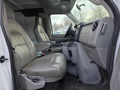 2012 Ford E-Series E-250