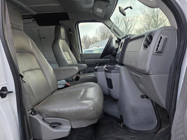 2012 Ford E-Series E-250