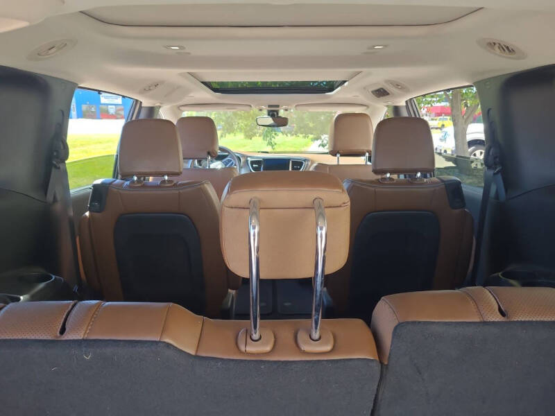 2017 Chrysler Pacifica Limited