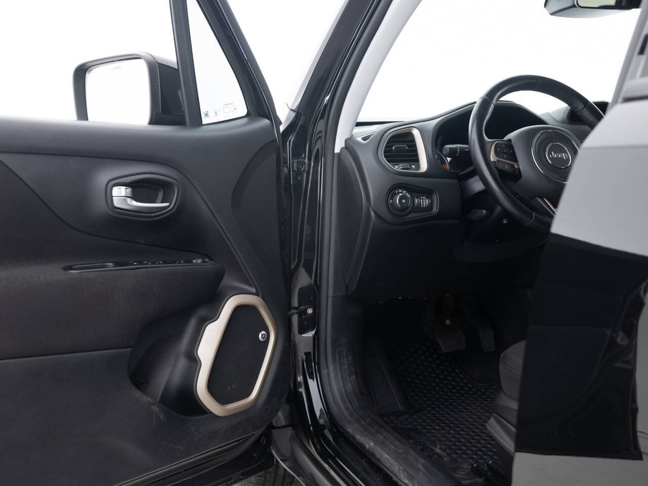 Used Car 2016 Jeep Renegade  Latitude 4x4 4dr Suv For Sale Under $10,000 In Coal City, Illinois