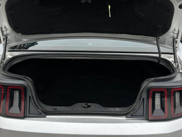 2013 Ford Mustang V6