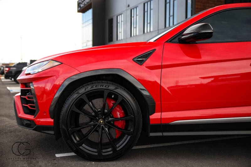 2020 Lamborghini Urus