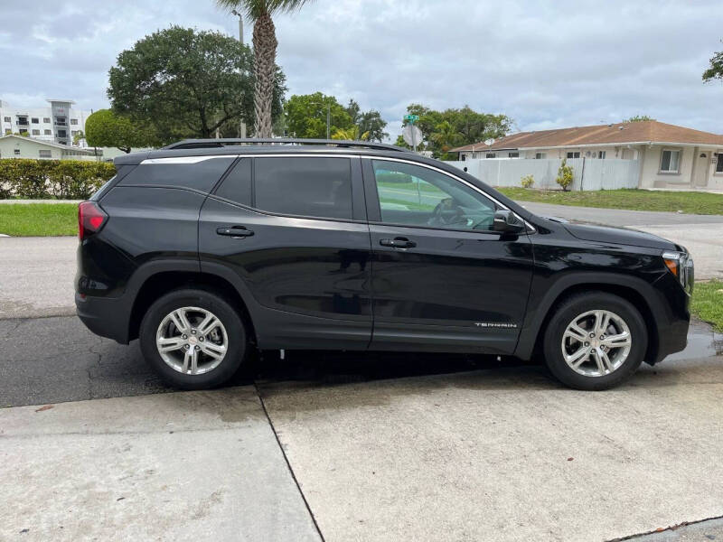 2024 GMC Terrain SLE