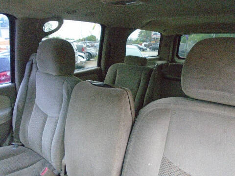 2003 Chevrolet Suburban