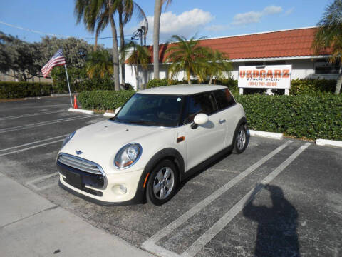 2015 MINI Hardtop 2 Door for sale at Uzdcarz Inc. in Pompano Beach FL