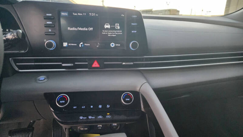 2023 Hyundai Elantra