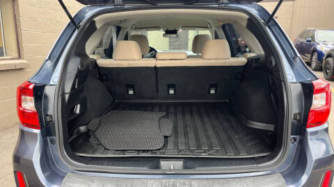2017 Subaru Outback 2.5i