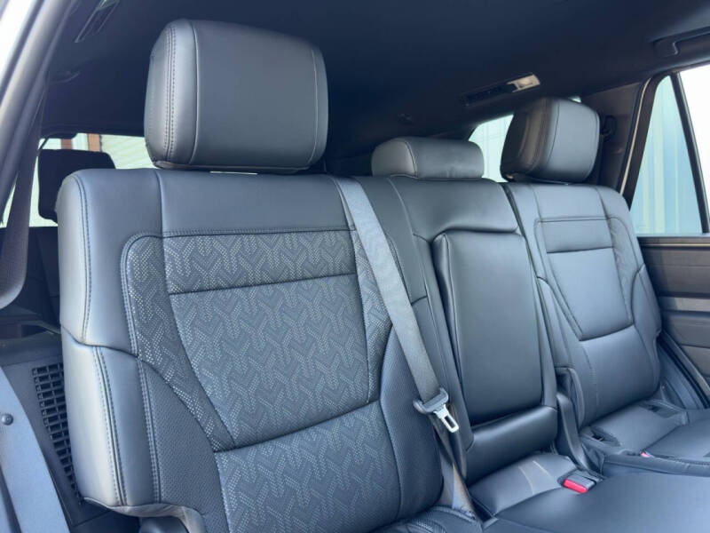 2025 Toyota Sequoia SR5