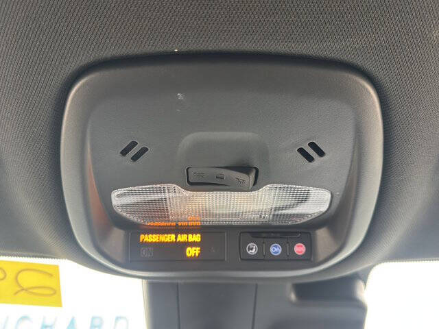 2024 Chevrolet Trax RS