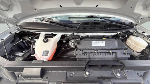 2024 Chevrolet Express 2500