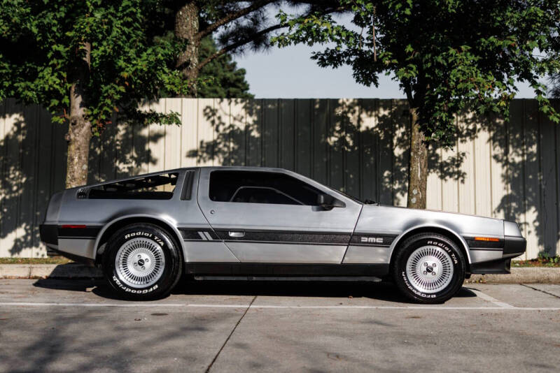 1981 DeLorean DMC-12