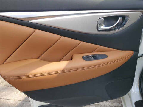 2024 Infiniti Q50 Luxe