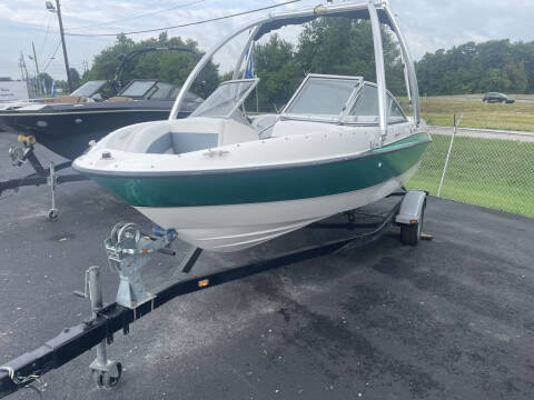 2010 Bayliner Bowrider 185
