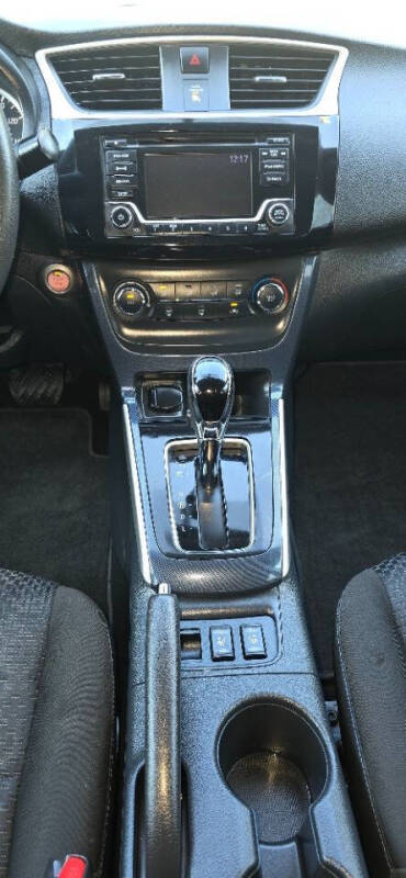 2017 Nissan Sentra SR