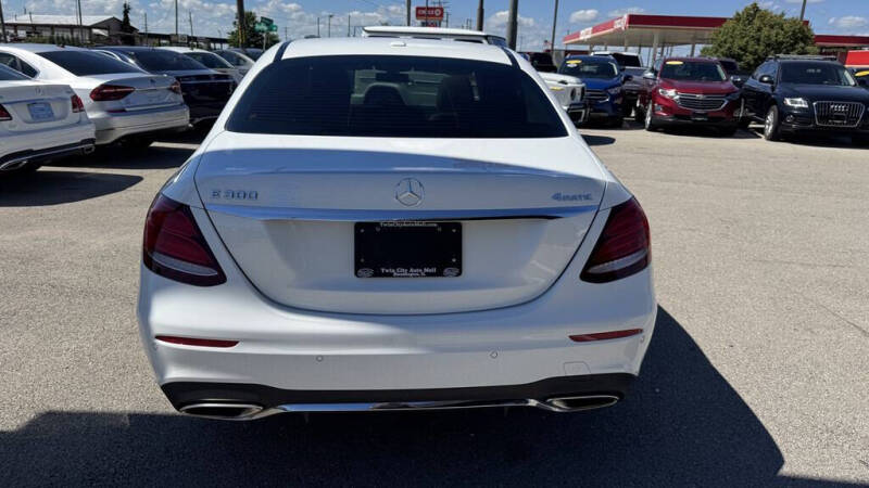 2017 Mercedes-Benz E-Class E 300 4MATIC