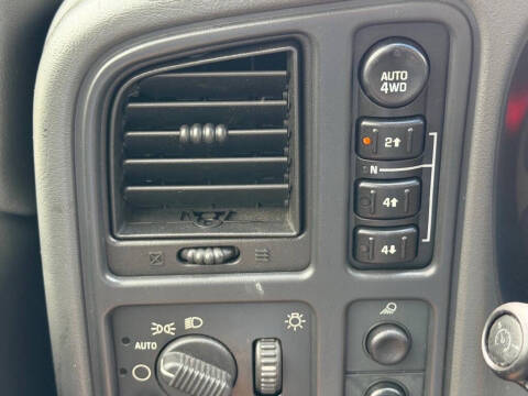 2003 Chevrolet Avalanche