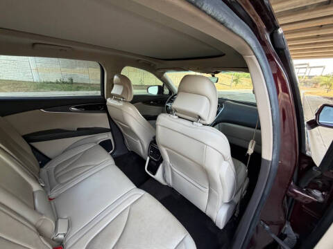 2019 Lincoln Nautilus Reserve