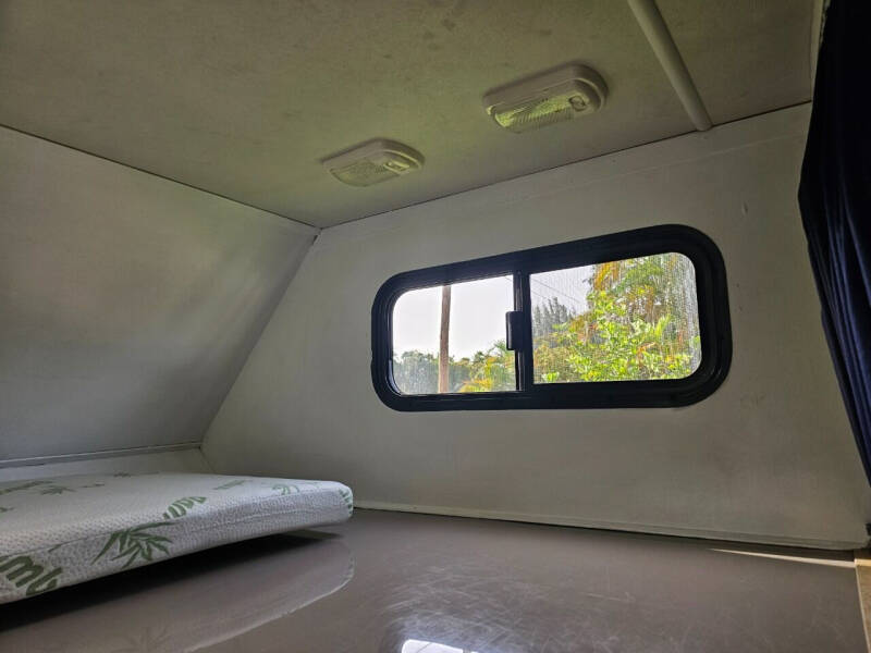 2015 FORD ECONOLINE E450 CLASS C THOR MAJESTIC 28A MOTORHOME