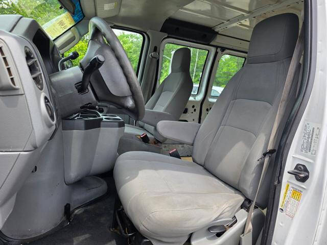 2012 Ford E-Series E-150