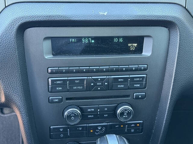 2014 Ford Mustang V6