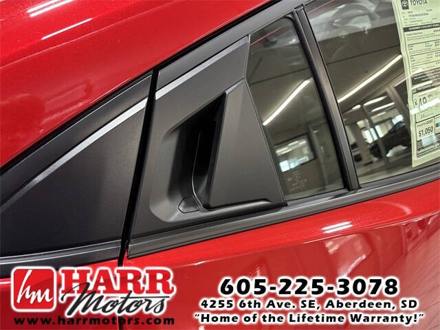 2025 Toyota Prius XLE