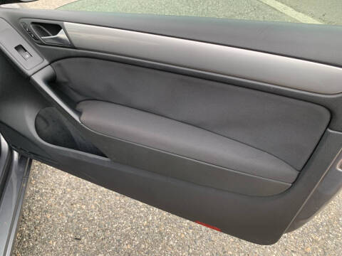 2012 Volkswagen Golf 2.5L PZEV