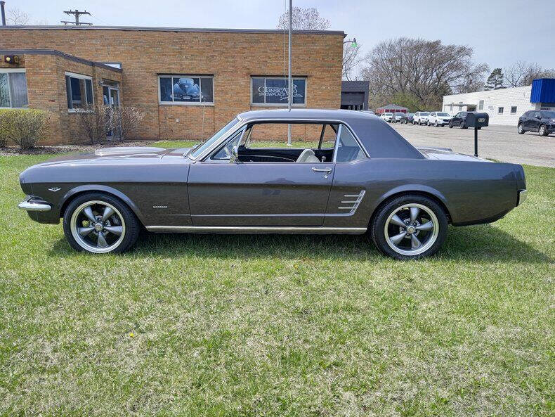 1966 Ford Mustang