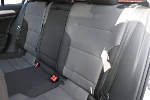 2016 Volkswagen e-Golf SE