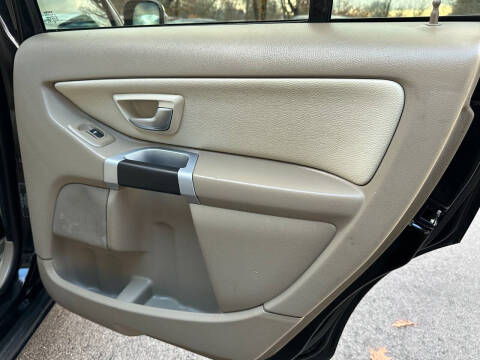 2013 Volvo XC90 3.2 Platinum