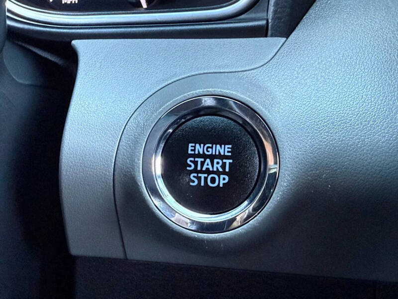 2021 Toyota Avalon XLE