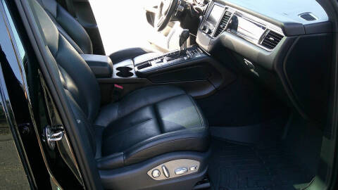 2015 Porsche Macan S