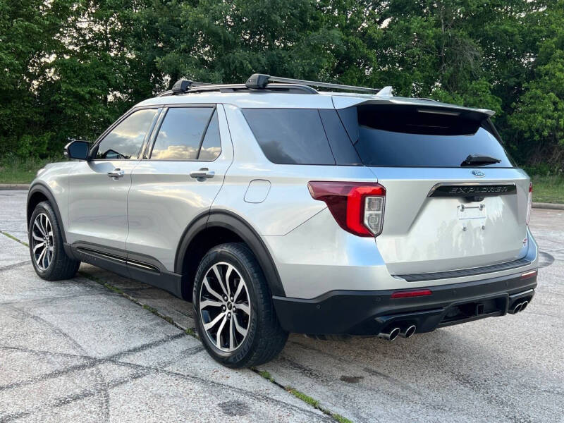 2020 Ford Explorer ST
