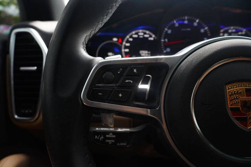 2022 Porsche Cayenne
